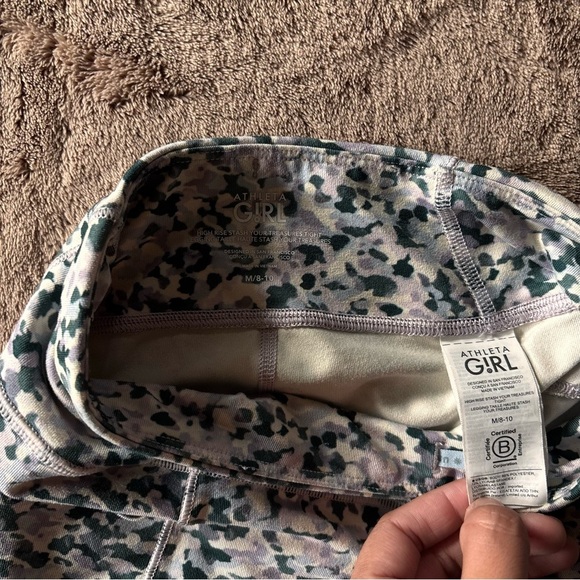 Athleta Kids Monochrome Patterned Leggings - Picture 2 of 6